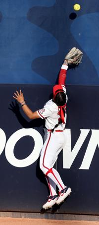 Photos: Washington 2, Arizona Wildcats 1, Pac-12 softball