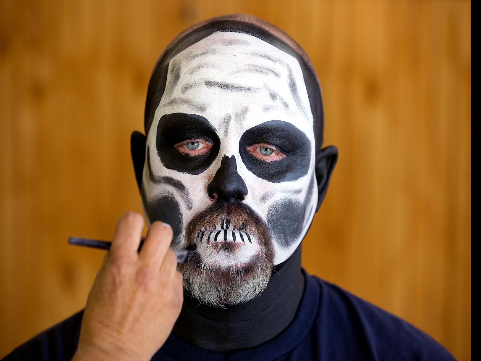 Tucsonan Offers Comfort With Her All Souls Face Painting Sessions
