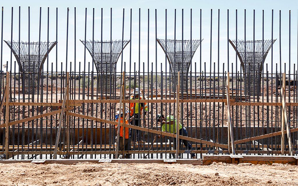 Arizona lawmakers raise earmark requests by $194 million