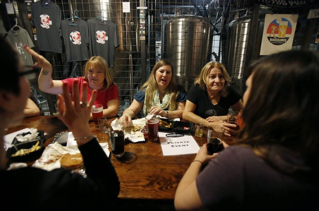 Tucson Girls Pint Out