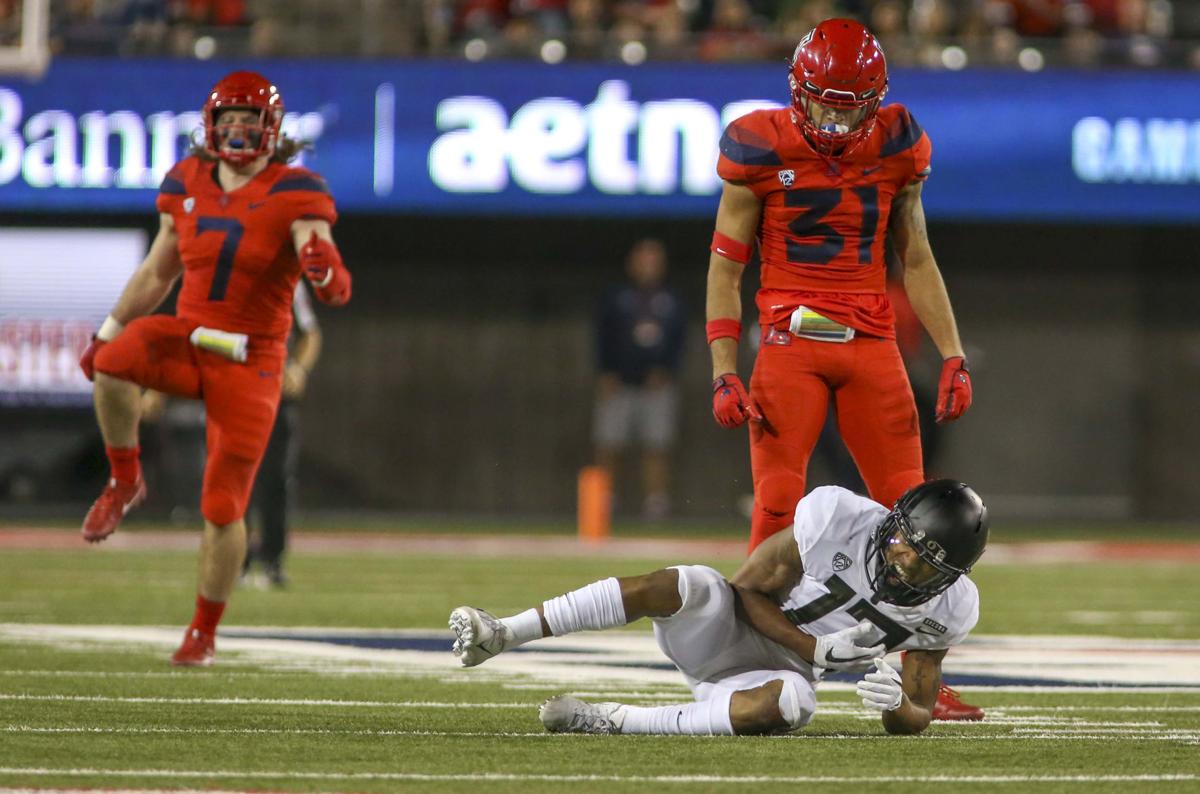 COLLEGE FOOTBALL: OCT 27 Oregon at Arizona