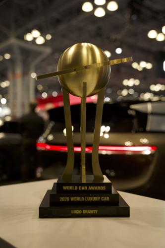 Lucid Gravity SUV Recognized as the 2026 World Luxury Car of the Year