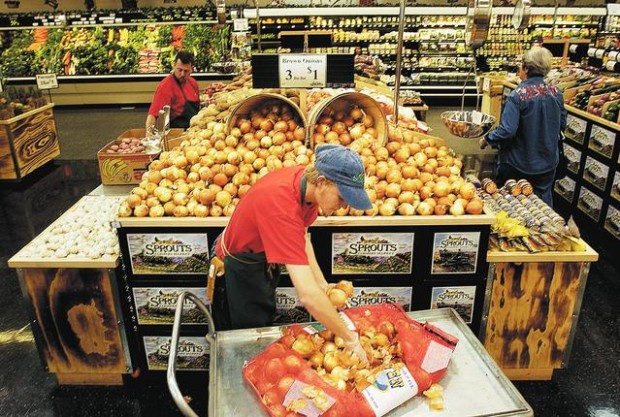 Retail jobs sprout on the edges  