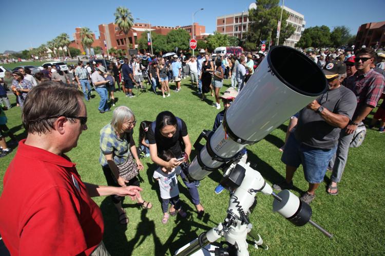 Photos Solar eclipse from University of Arizona, Tucson