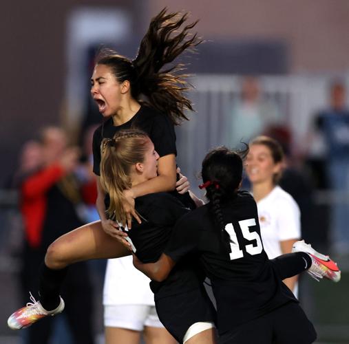 Salpointe vs Walden Grove, state 4A girls soccer final (copy)