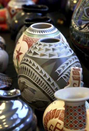 Making Mata Ortiz pottery