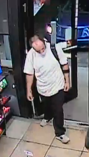 Man who allegedly took alcohol and lighters from a north Tucson gas station
