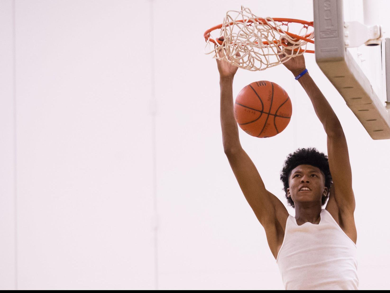 Phoenix Prep Schools Bringing Top Hoops Prospects To Wildcats
