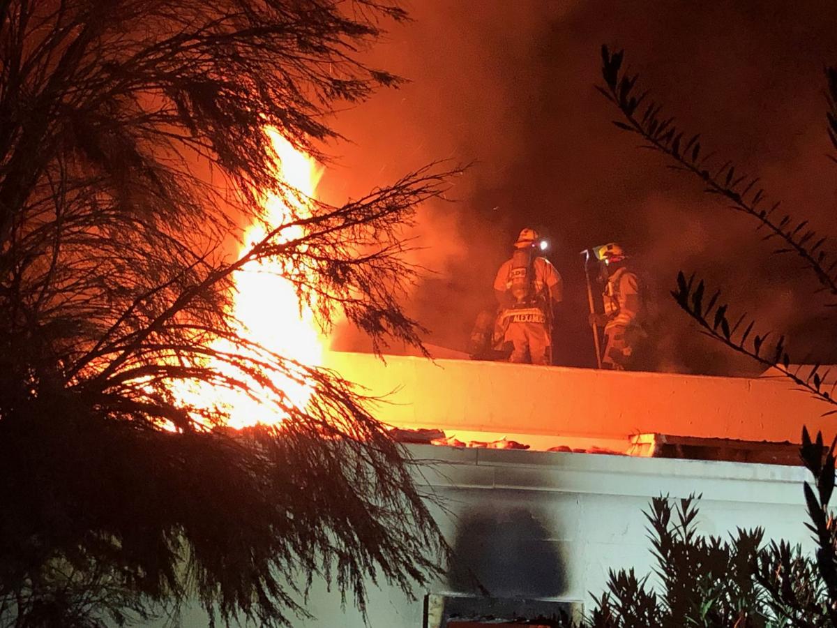 abandoned building fire