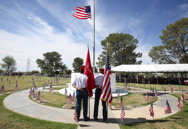 Tucsonans mark Memorial Day