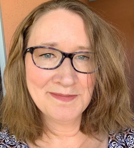 Sarah Garrecht Gassen