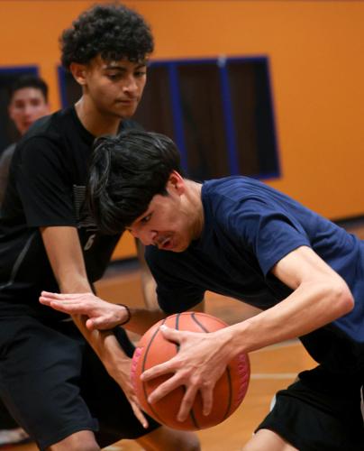 112725-tuc-spt-uambk-francois-p4