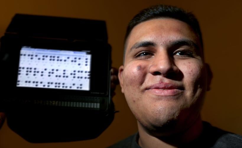 Joey Parra (resumen)