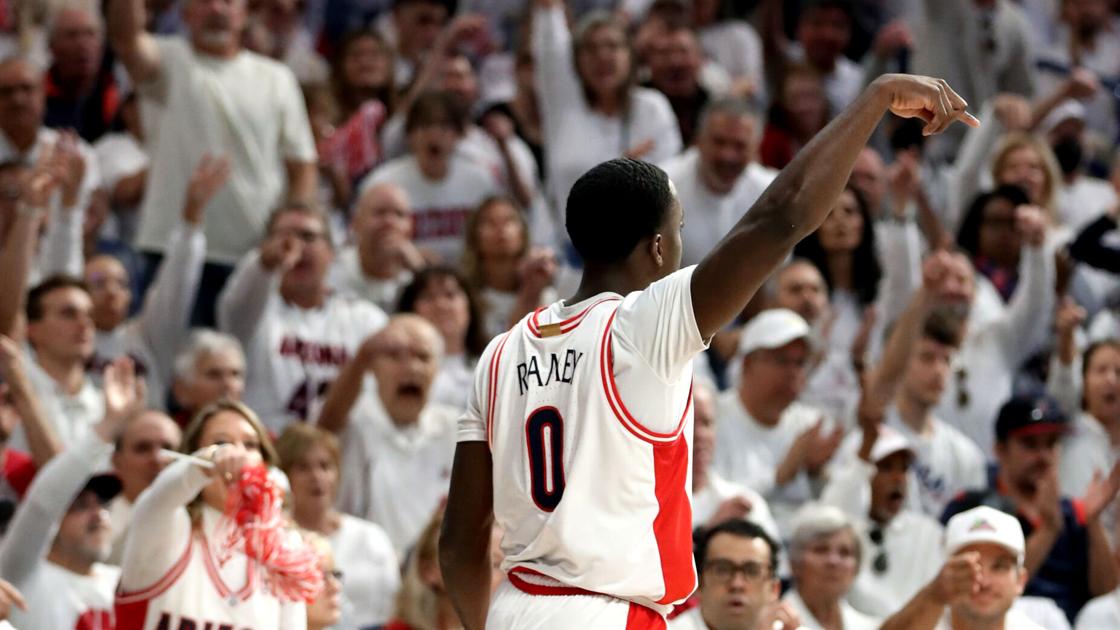'Gritty' Arizona Wildcats flip script, beat No. 5 Bruins at their own game