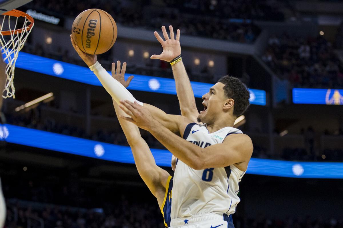 Mavericks Warriors Basketball