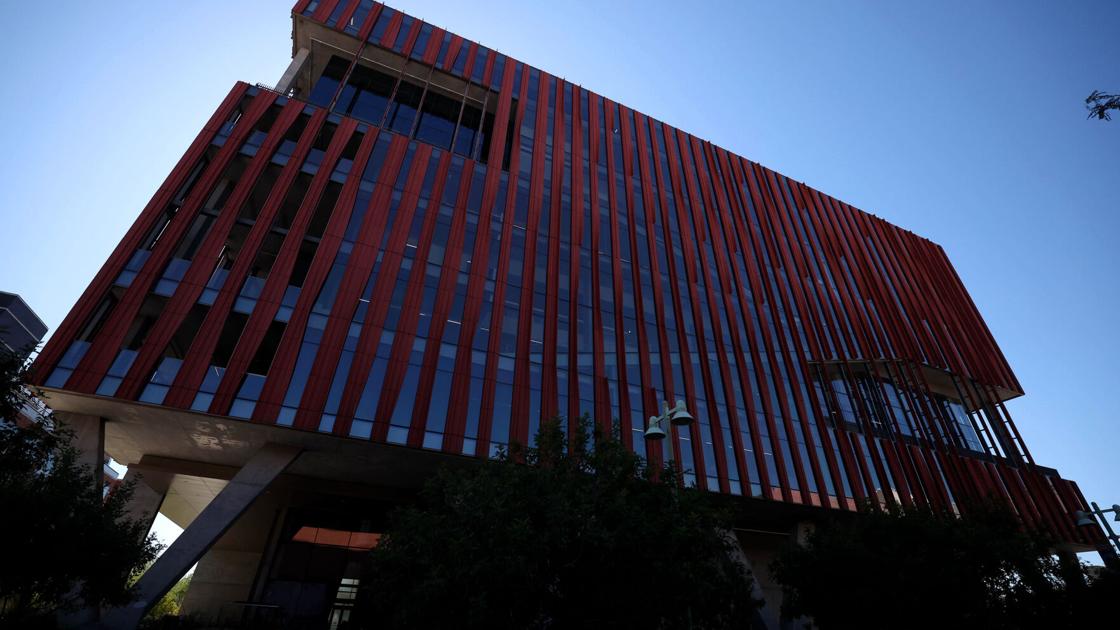 Tim Steller's column: U of A's aggressive moves risk long-term problems
