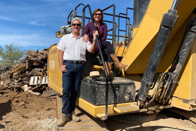 Gary and Tandy Kippur (le)