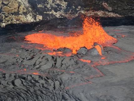 HAWAII-VOLCAN