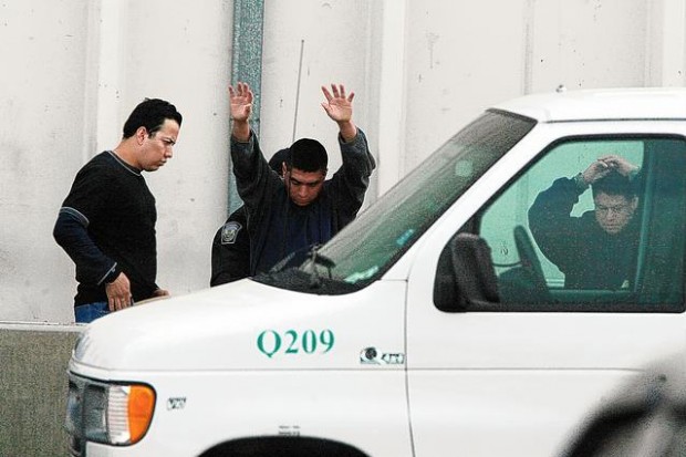 Immigration, ID-theft raids hit Swift meat plants in six states  