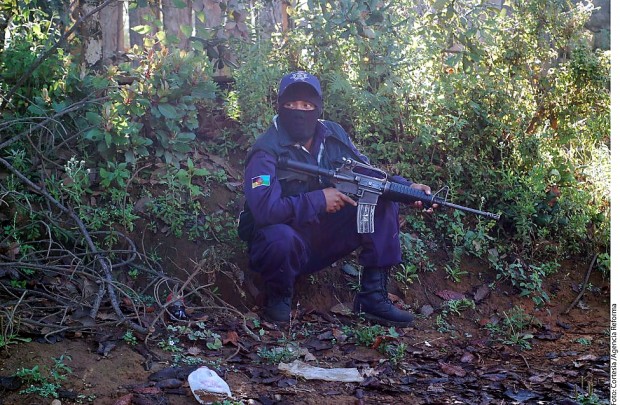 Indígenas instalan su propia seguridad en Urapicho, Michoacán