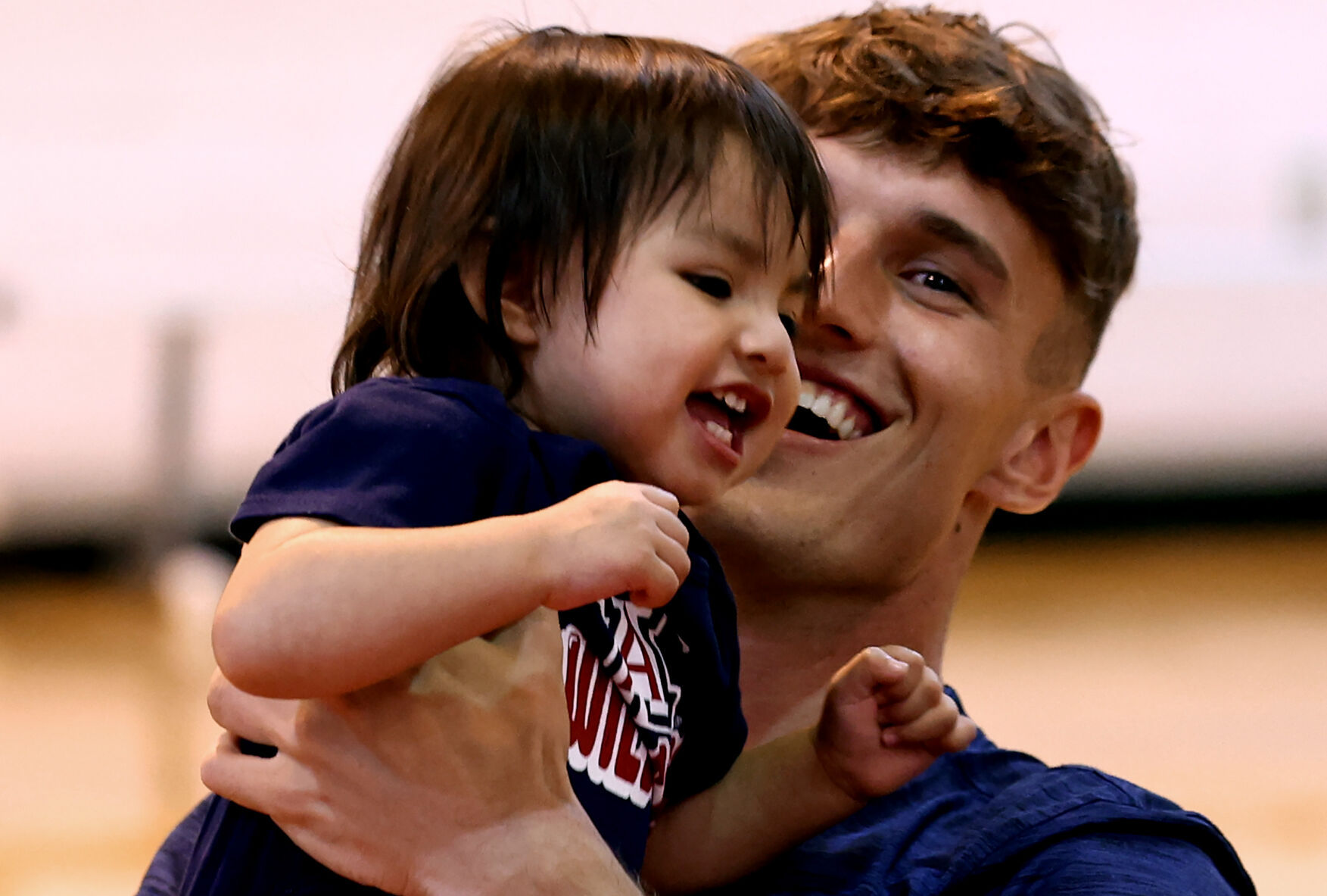 UA basketball at El Pueblo Center