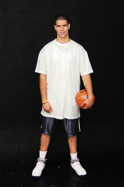 Inicia carrera en la NCAA  