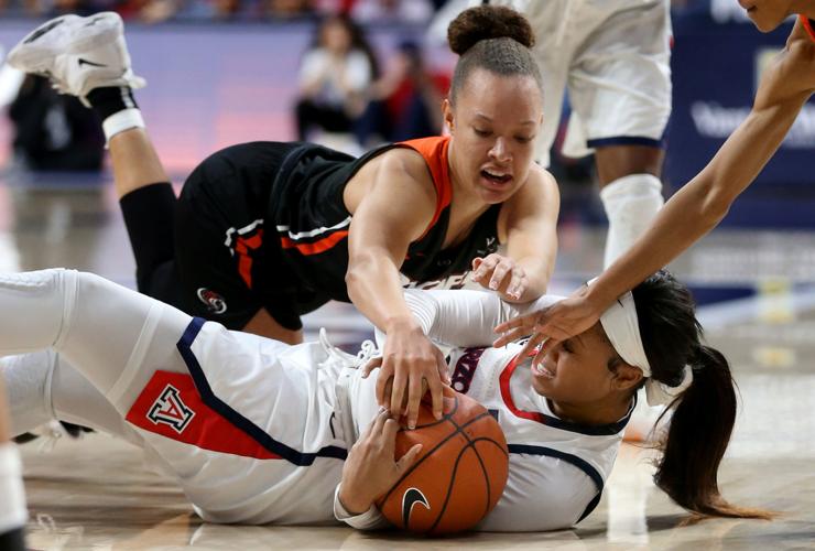 032519-spt-ua womens hoops-p17.jpg