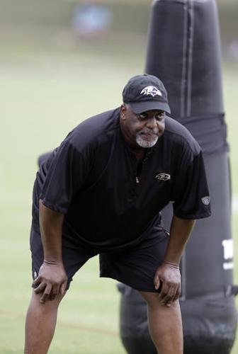 Former UA assistant Clarence Brooks dies