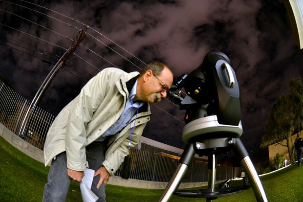 Stargazers reach out to public   