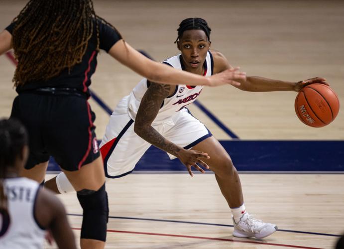 010221-spt-ua womens hoops-030.JPG