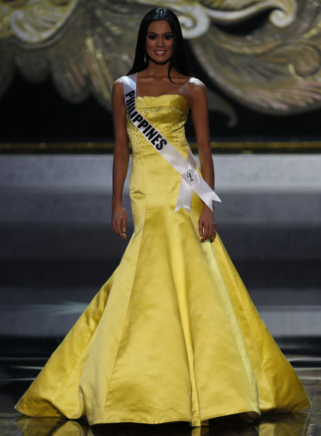 Ariella arida best sale miss universe gown