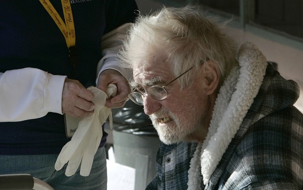 Homeless Connect draws 200, plus pets for 1st time   