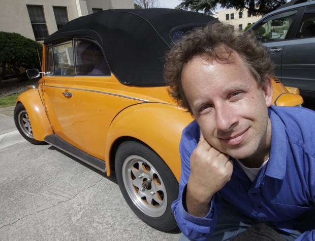 Startup solves problems using Internet contests    