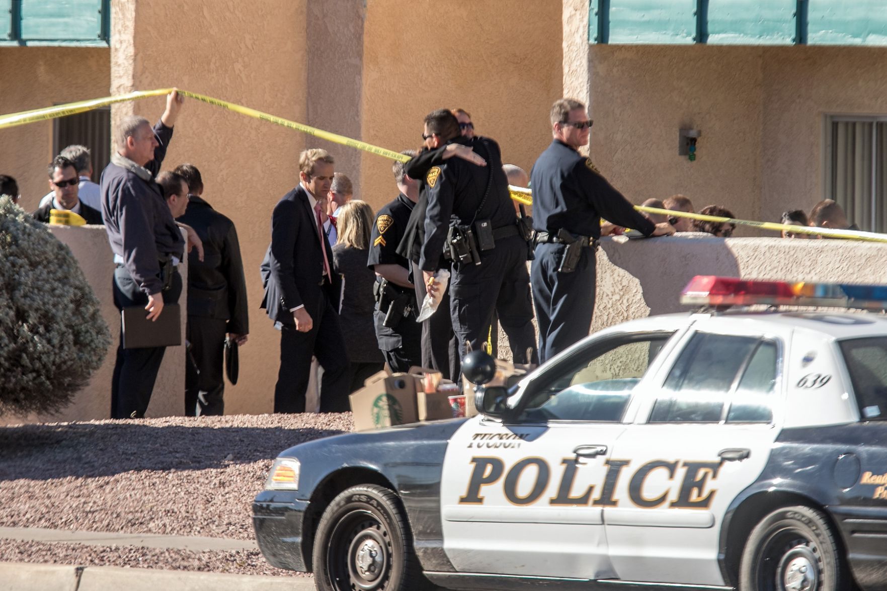 Photos: Tucson Police Officers Shot While Serving Warrant | News ...