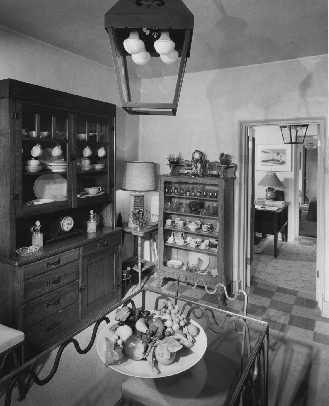 Bachelor homes in 1964