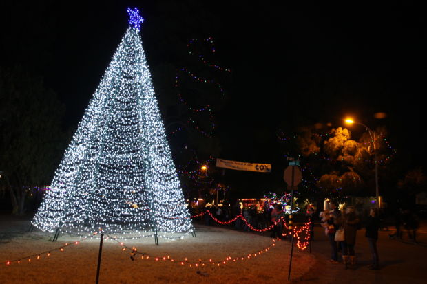 Winterhaven Festival of Lights 2013