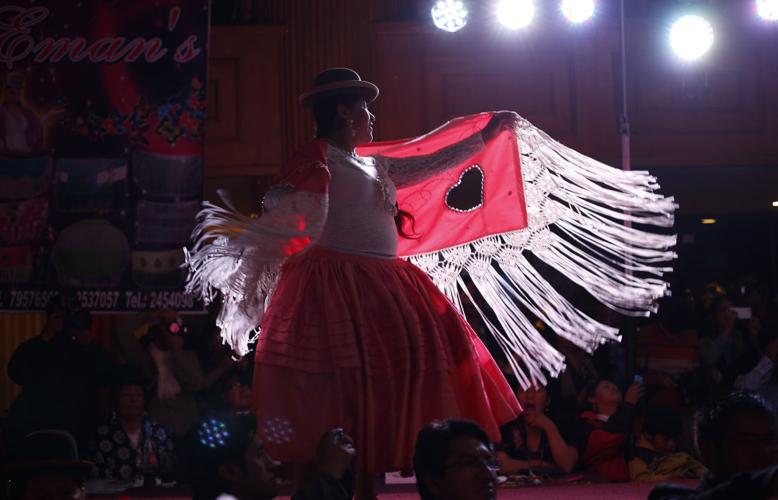 BOLIVIA-DESFILE CHOLITAS