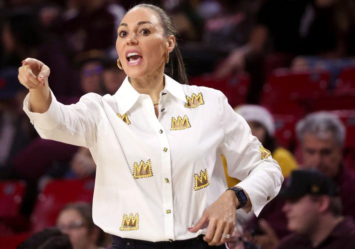 Arizona Wildcats defeat the ASU Sun Devils-p36.jpg