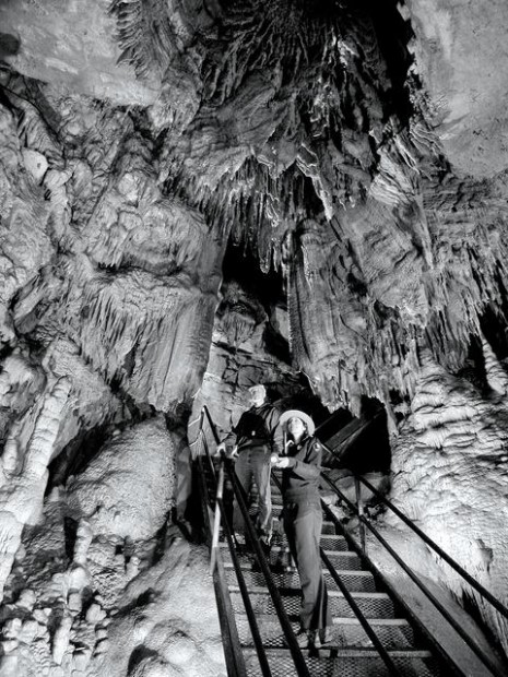 Dry Mammoth Cave the nation's second-oldest tourist attraction  