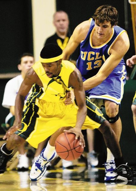 Ducks stun top-ranked UCLA  