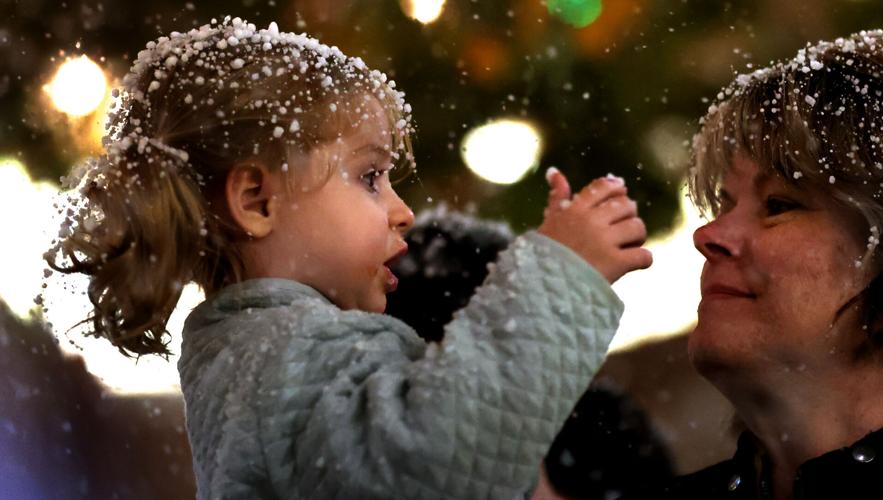 Photos Enchanted Snowfall at La Encantada Local news