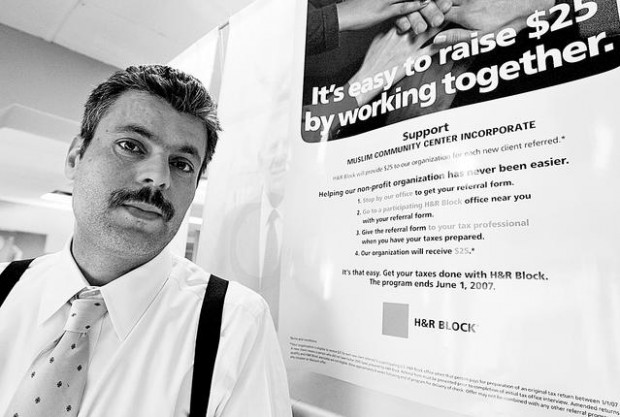 Migrants crowding into tax filing  
