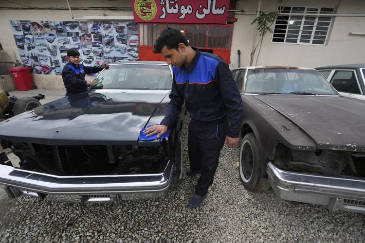 Iran Restoring Cadillacs
