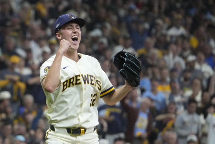 MLB: NLDS-San Diego Padres at Milwaukee Brewers