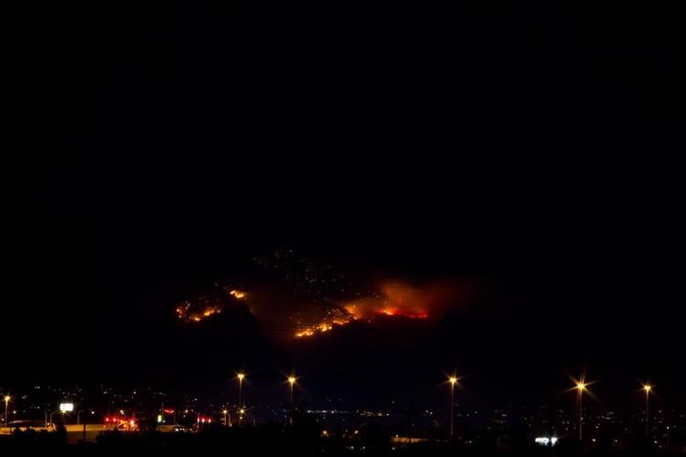 Reader photos: Finger Rock Fire