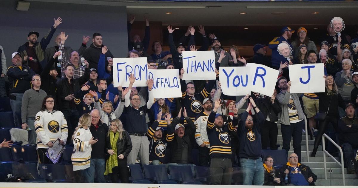 Sabres Predators