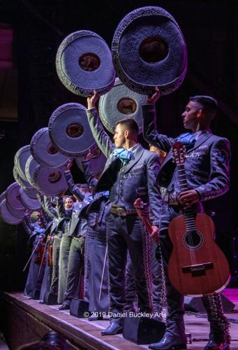 Mariachi Aztlán de Pueblo High School