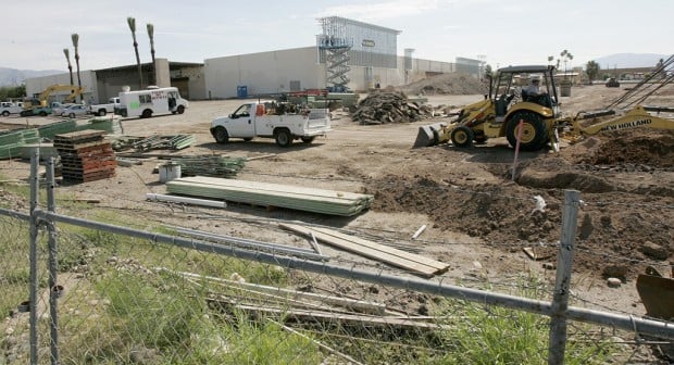 Busy Broadway-Craycroft to get new shopping center    