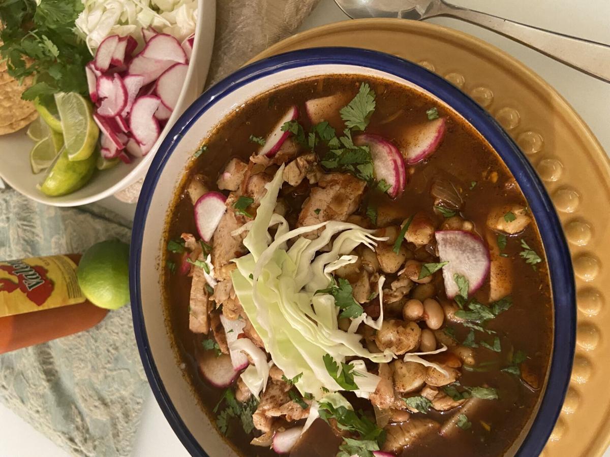 entree-pozole-20221107