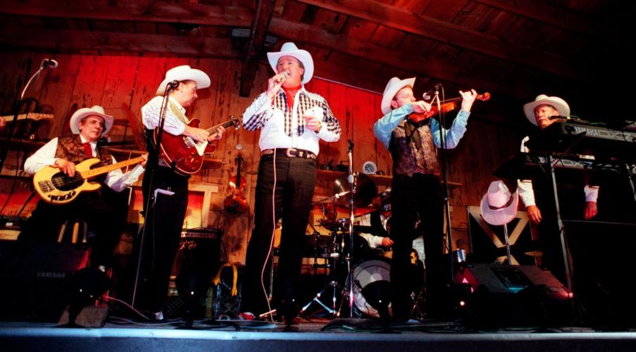 Triple C Chuckwagon, Tucson, 2000